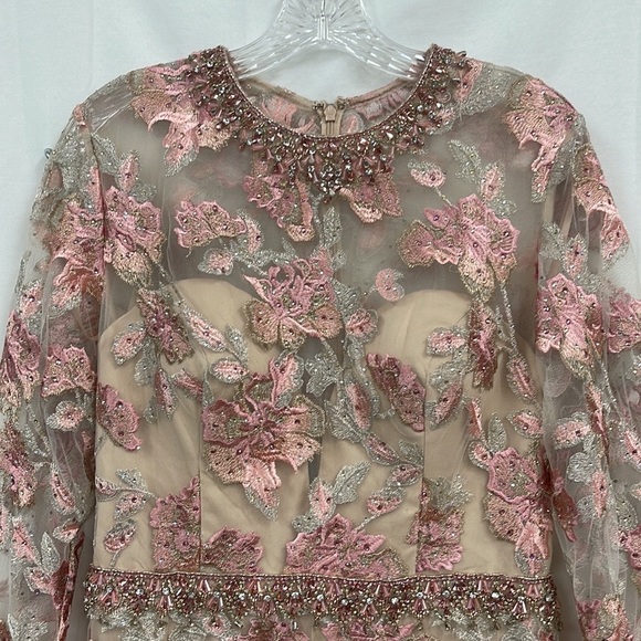 Mac Duggal Floral Appliqué Trumpet Gown - Picture 6 of 13